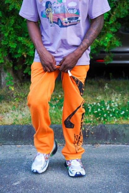 HK CITRUS FLARE SWEATPANTS