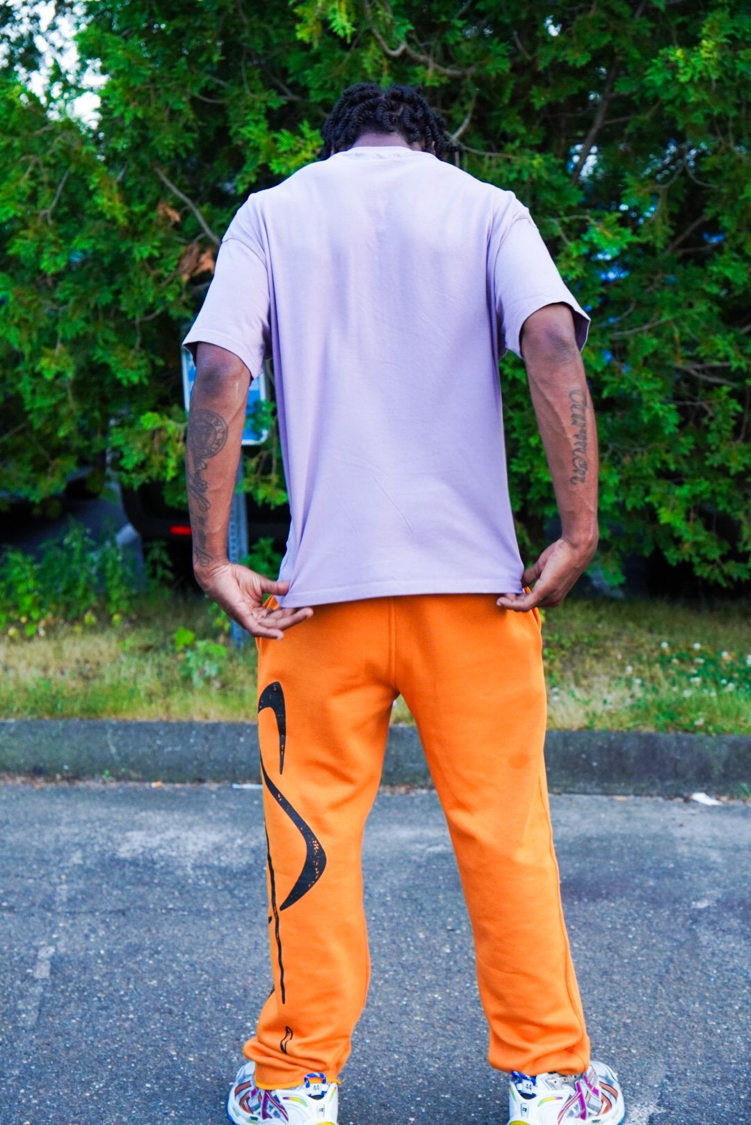 HK CITRUS FLARE SWEATPANTS